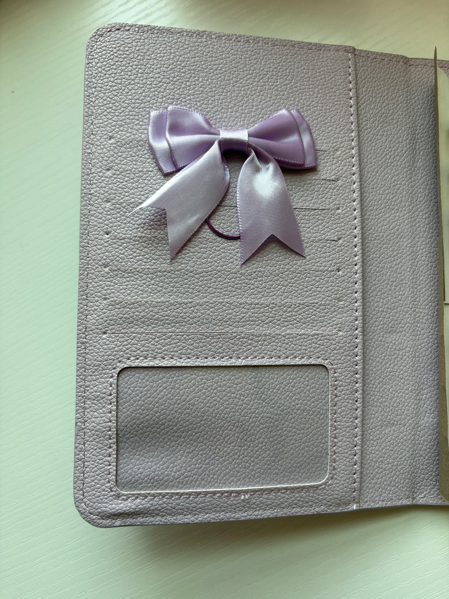 Bow Binder Clip